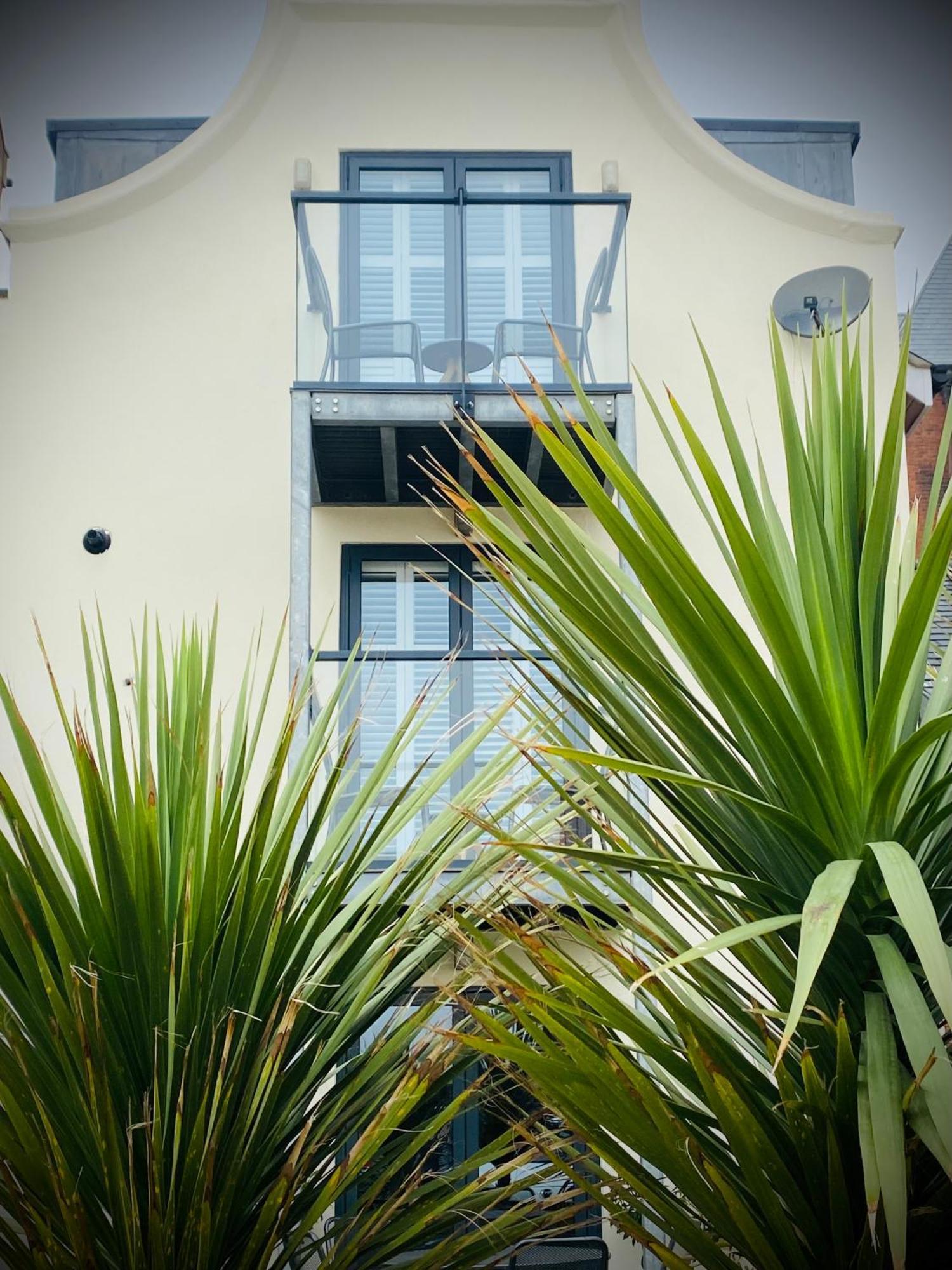 Retro Retreat, Sea View, Free Parking & Ev Plug-In Villa Whitby Eksteriør bilde